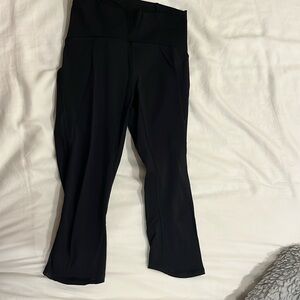 Lululemon capris